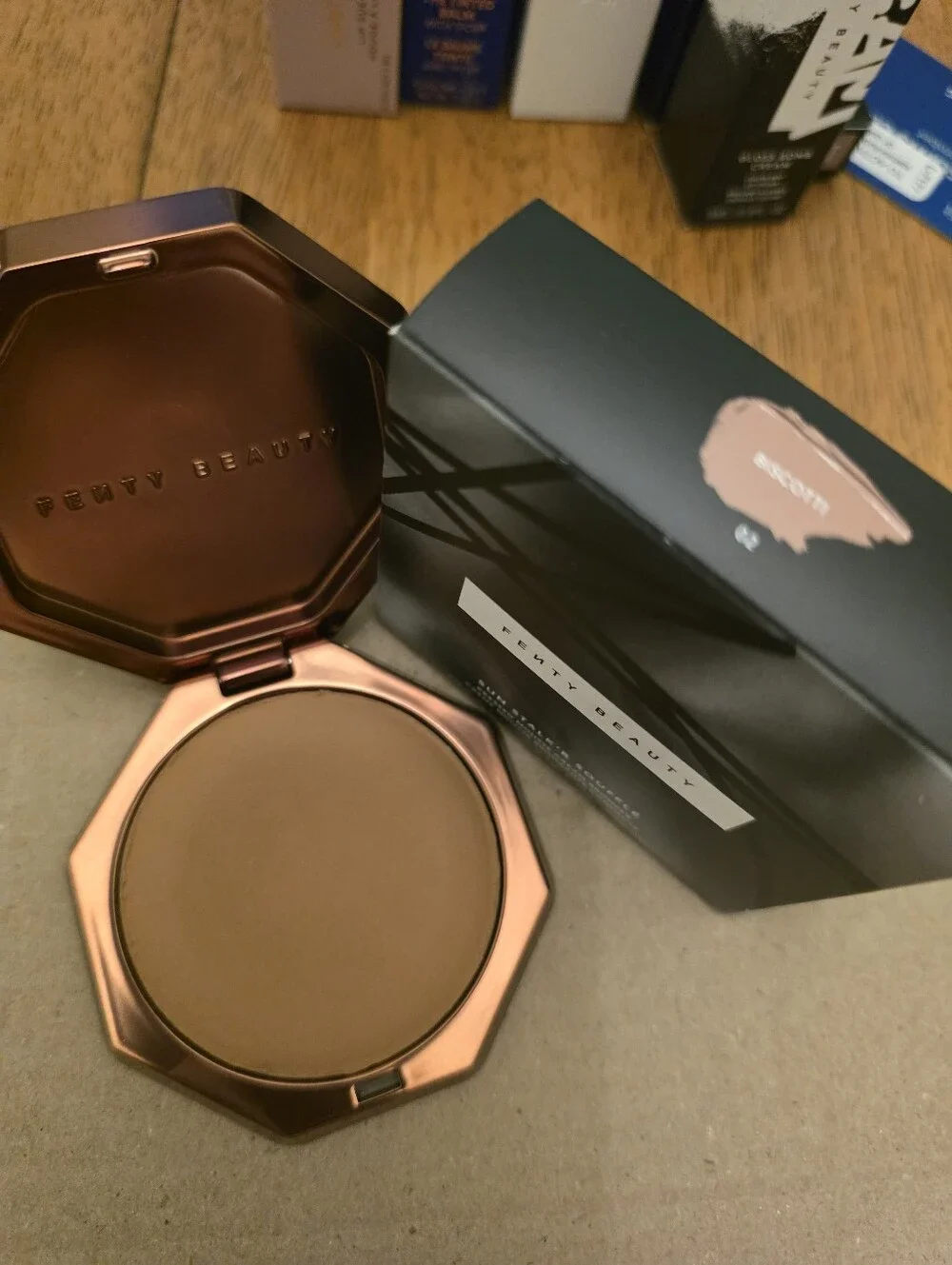 Fenty Sun Stalk’r Soufflé Pressed Mousse Cream Bronzer BISCOTTI. BNIB